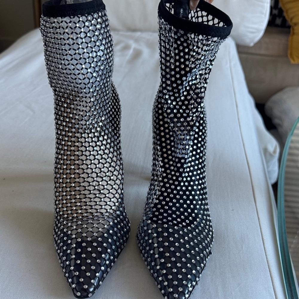 Steve Madden Saphina Black and Silver Mesh Women's Boots 6.5